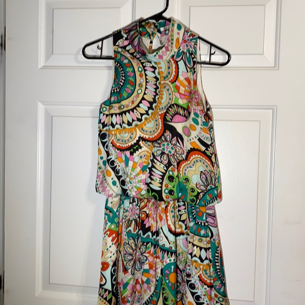 JOY JOY DRESS SZ XS. Very colorful. Sleeveless